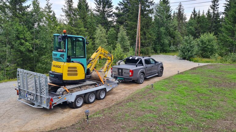 Frakt av gravemaskin